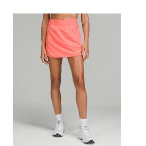 Lululemon Hotty Hot skirt